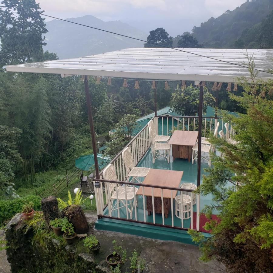 The Nettle And Fern Farmstay Pelling Exterior photo