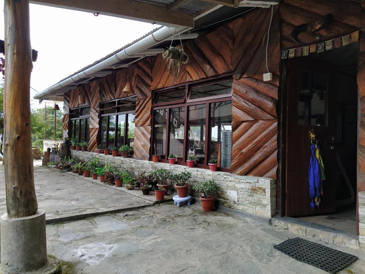 The Nettle And Fern Farmstay Pelling Exterior photo